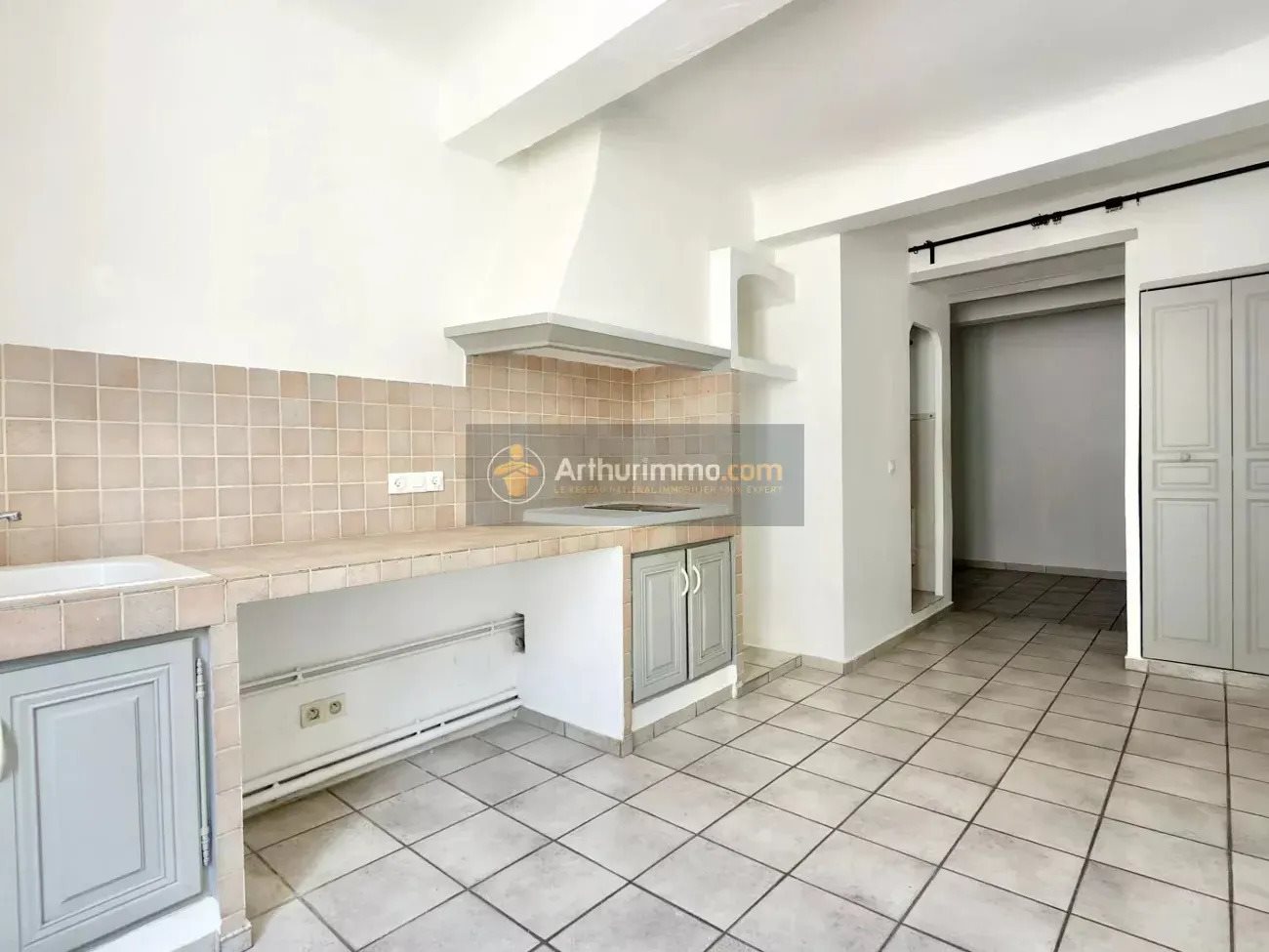 Appartement à vendre, 2m², Puget-sur-Argens