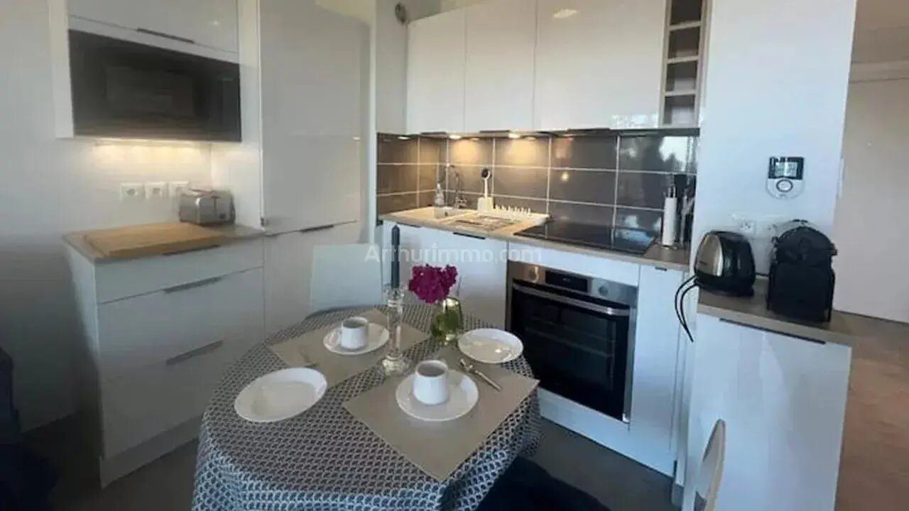 Appartement à louer, 26m², Villeneuve-Loubet
