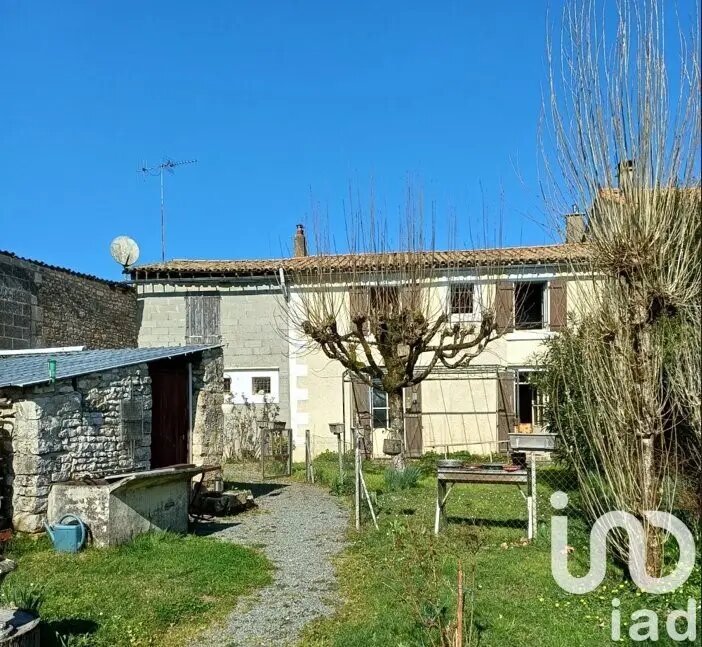 Maison à vendre, 91m², Sainte-Ouenne