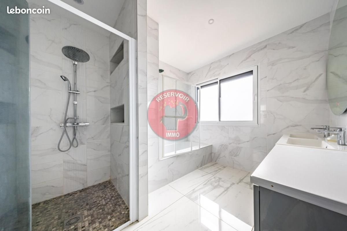 Maison à vendre, 190m², Fauverney