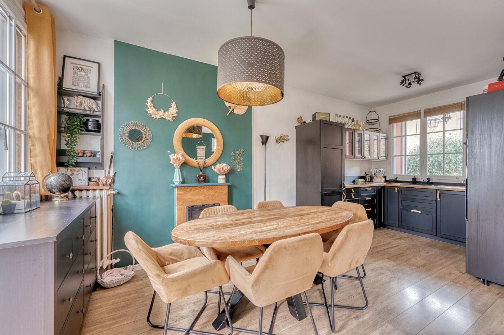 Maison à vendre, 102m², Suresnes