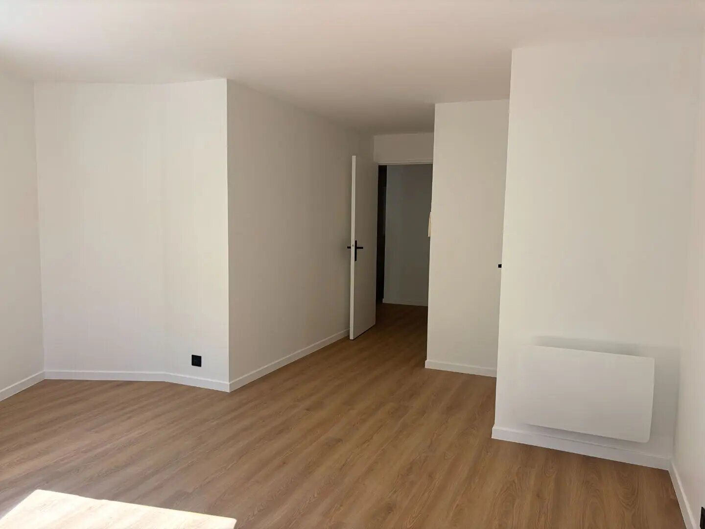 Appartement à louer, 65m², Suresnes