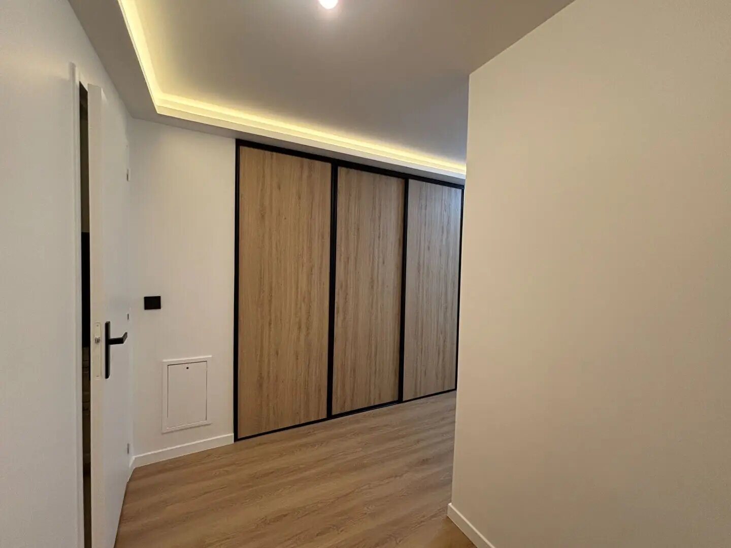 Appartement à louer, 65m², Suresnes