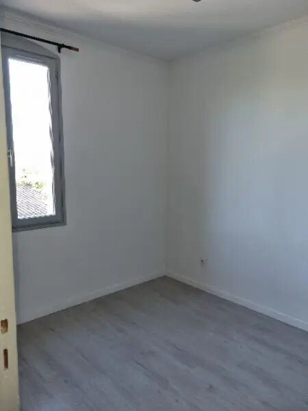 Appartement à louer, 31m², La Ville-du-Bois