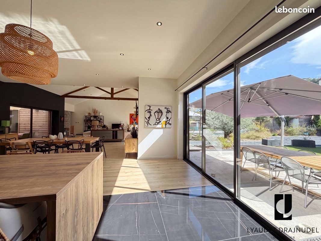 Maison à vendre, 224m², Roanne