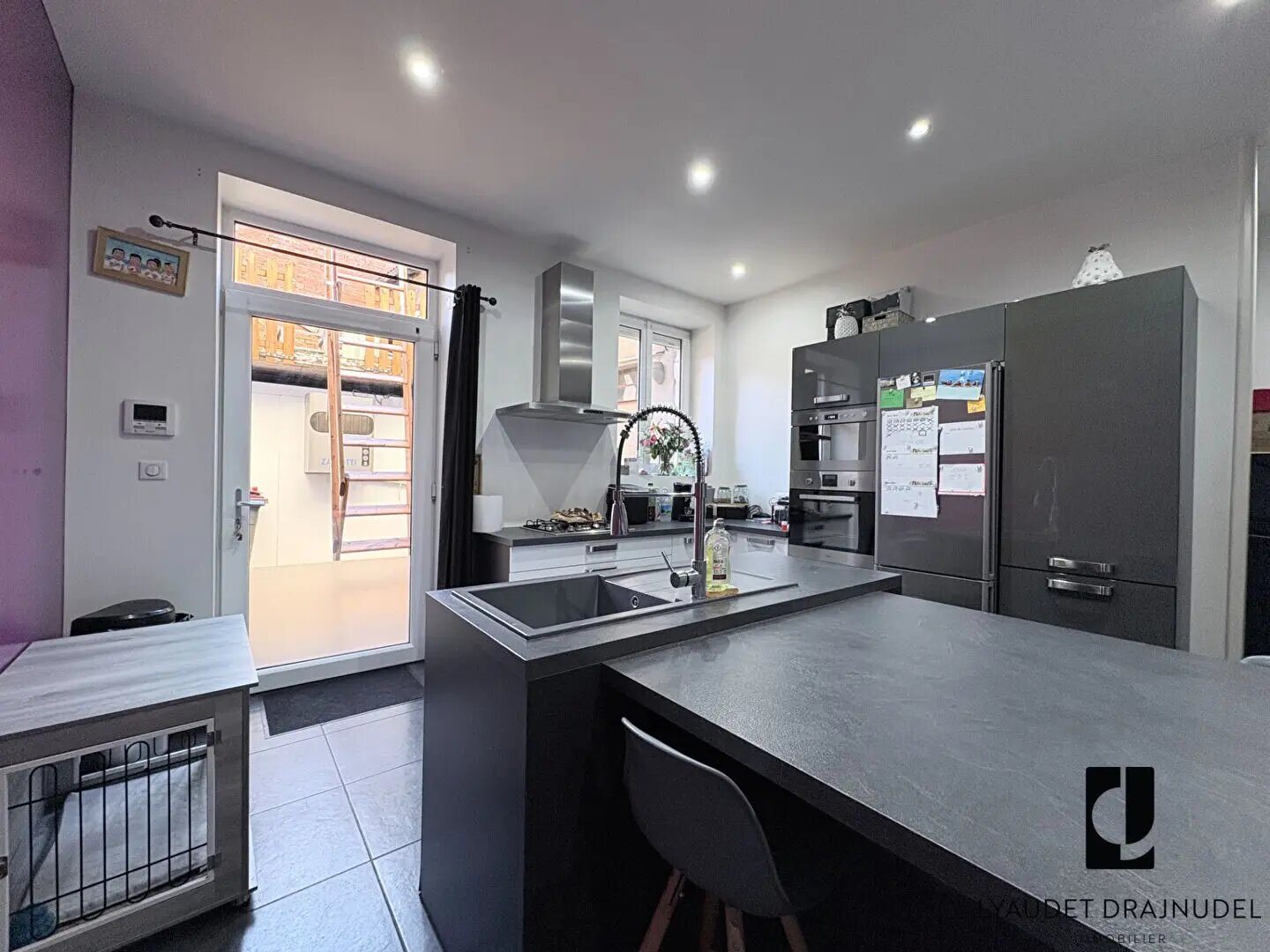 Appartement à vendre, 182m², Charlieu