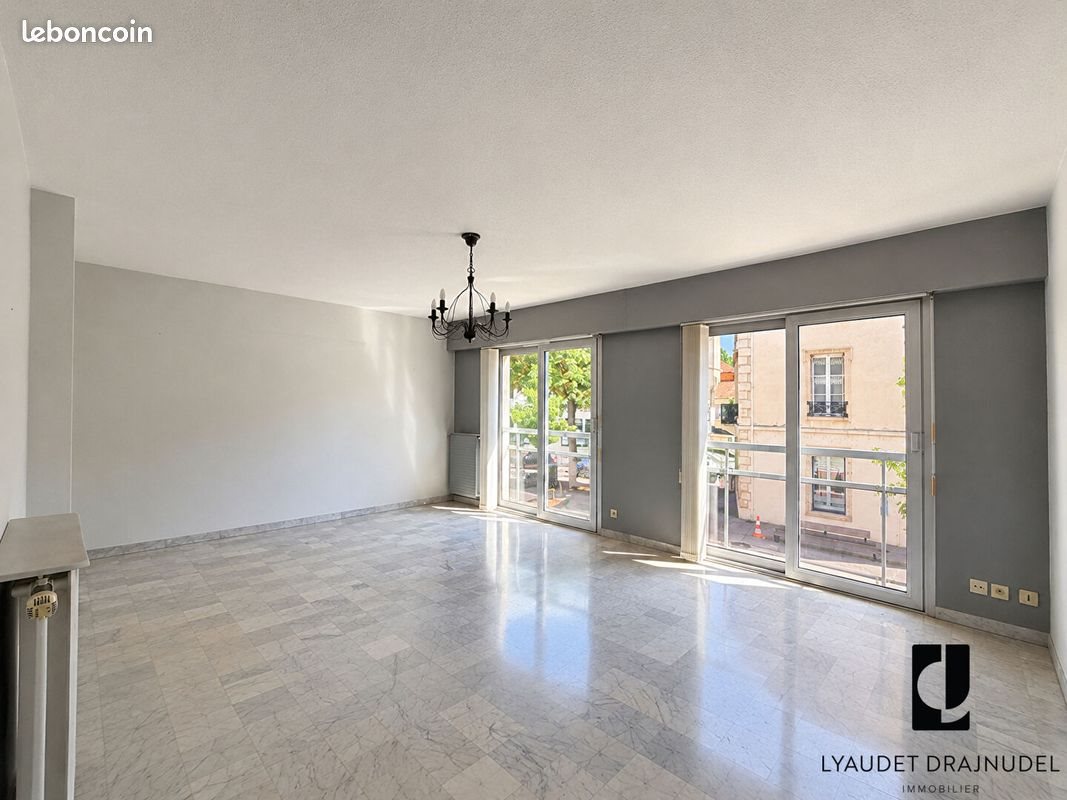 Appartement à vendre, 117m², Roanne