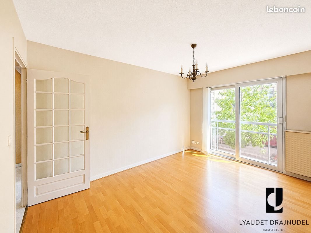 Appartement à vendre, 117m², Roanne