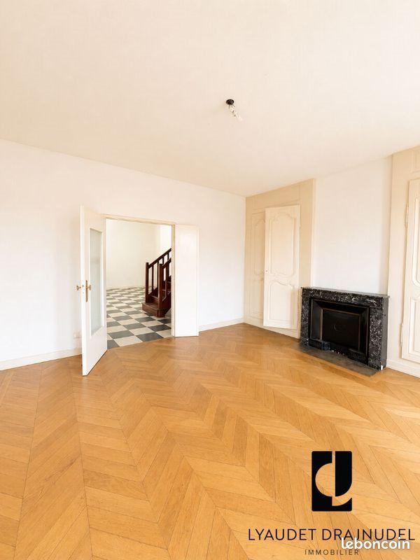 Appartement à vendre, 155m², Roanne