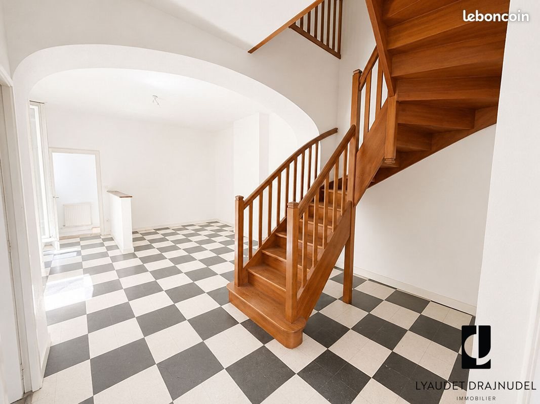 Appartement à vendre, 155m², Roanne