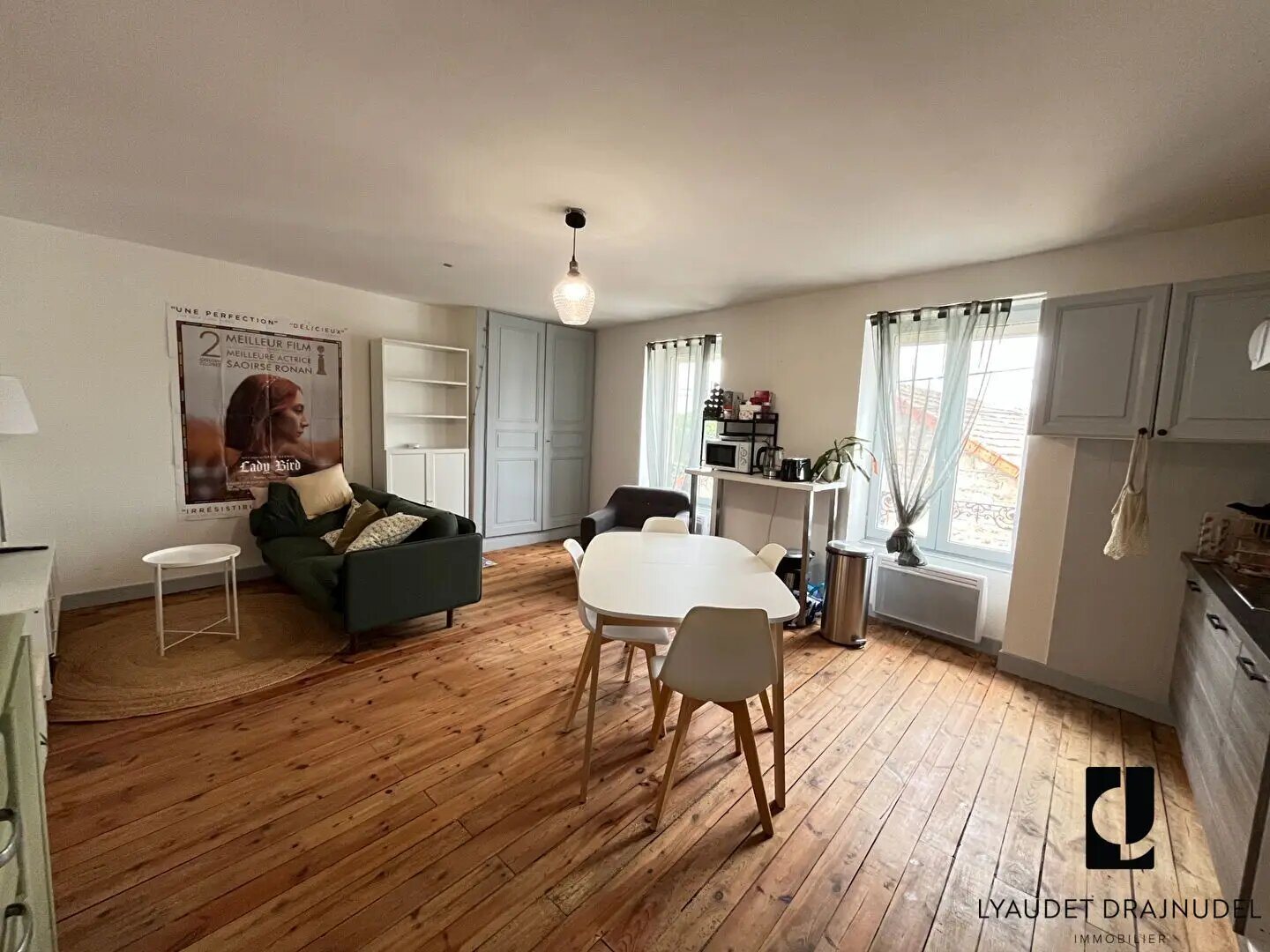 Appartement à louer, 54m², Renaison