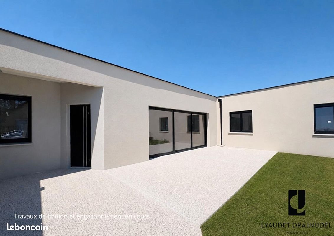 Maison à vendre, 151m², Roanne