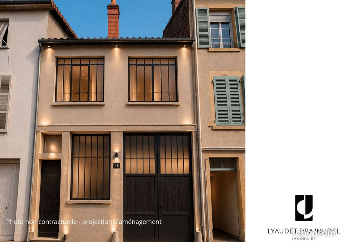 Maison à vendre, 300m², Charlieu