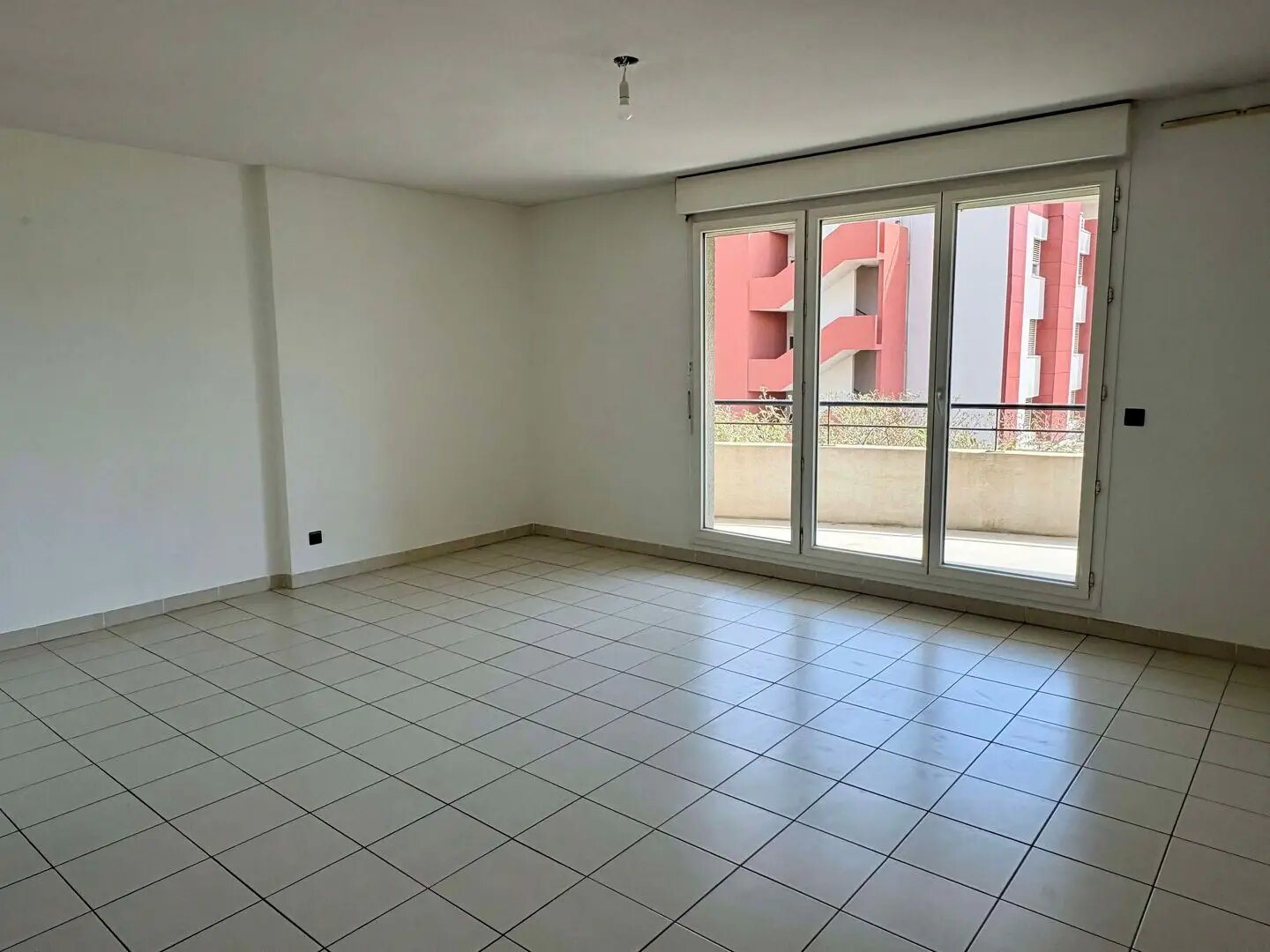 Appartement à louer, 74m², Marseille 9ème