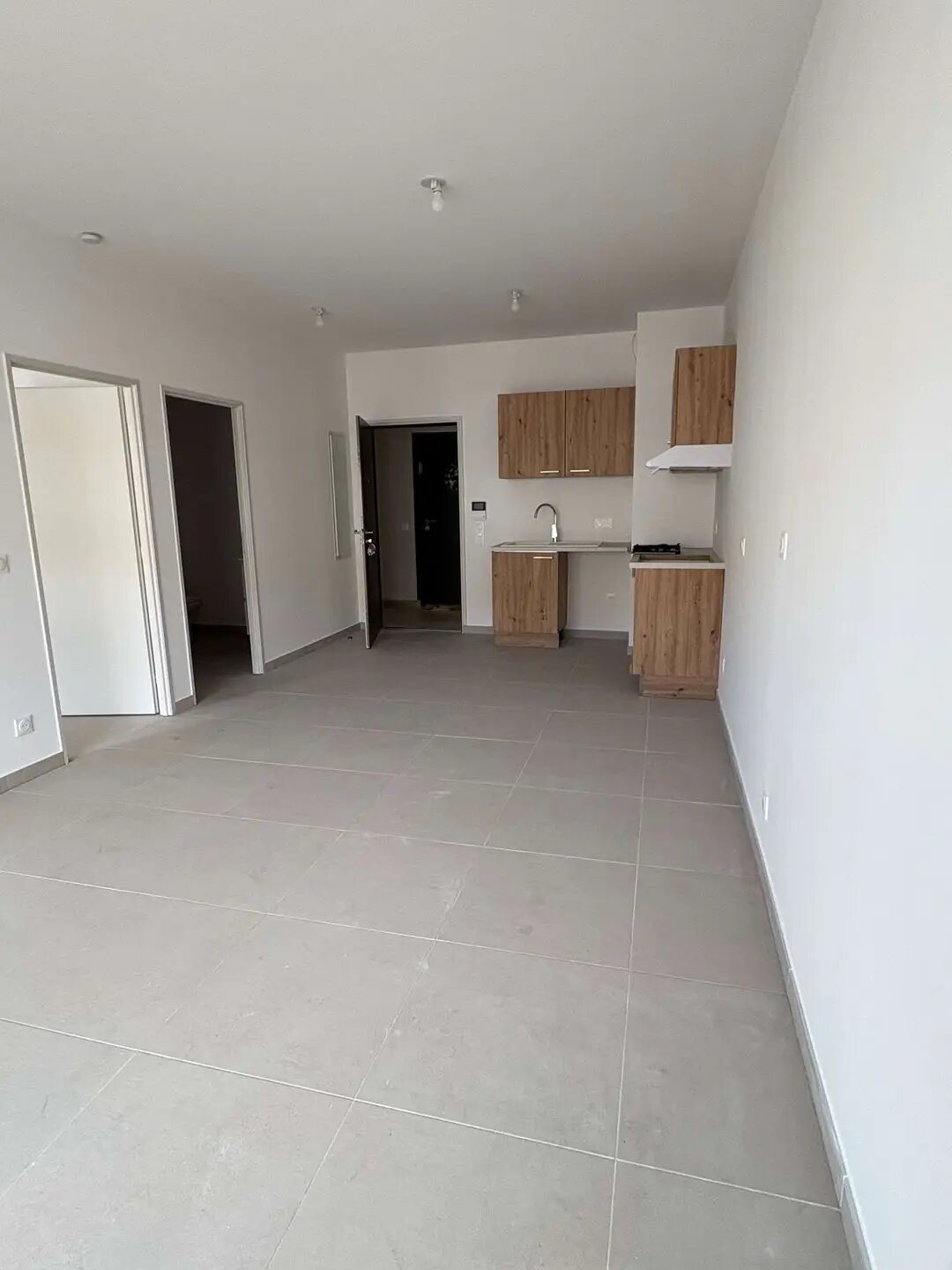 Appartement à louer, 41m², Trets