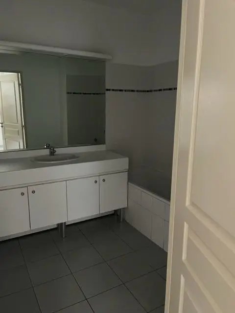 Appartement à louer, 80m², Marseille 10ème