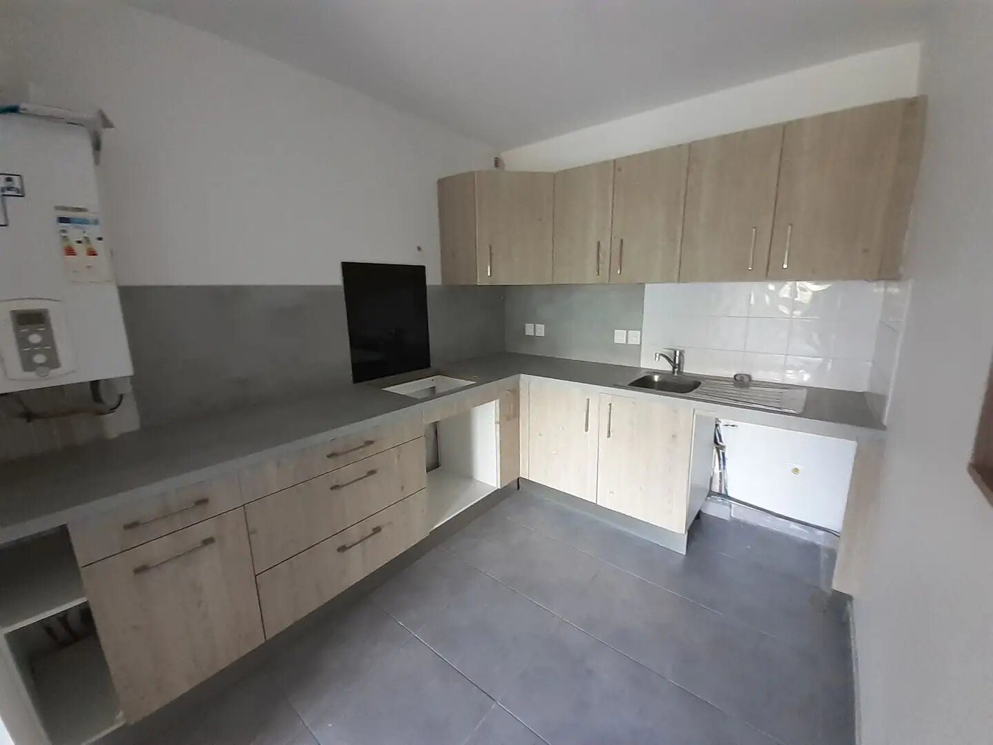 Appartement à louer, 62m², Châteauneuf-Grasse