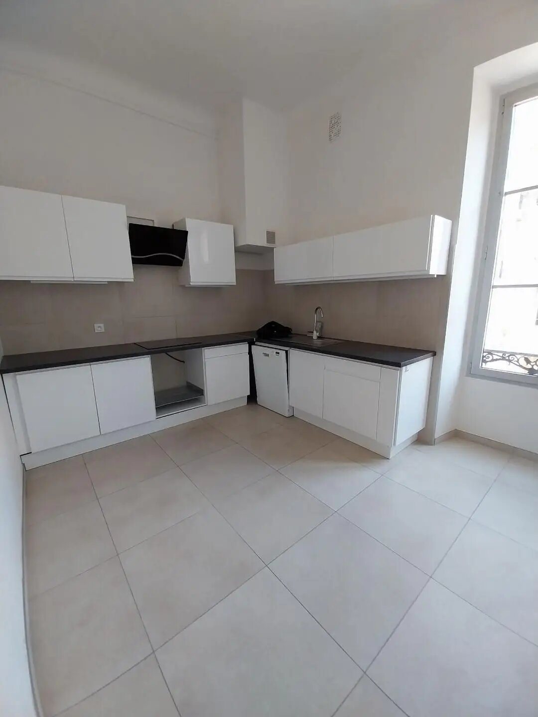 Appartement à louer, 180m², Nice