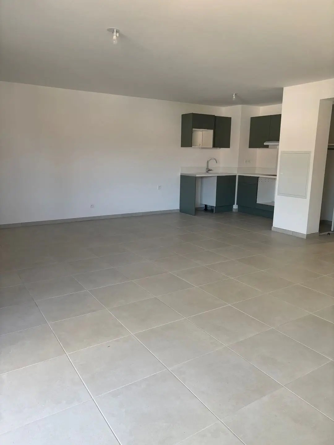 Appartement à louer, 85m², Marseille 11ème
