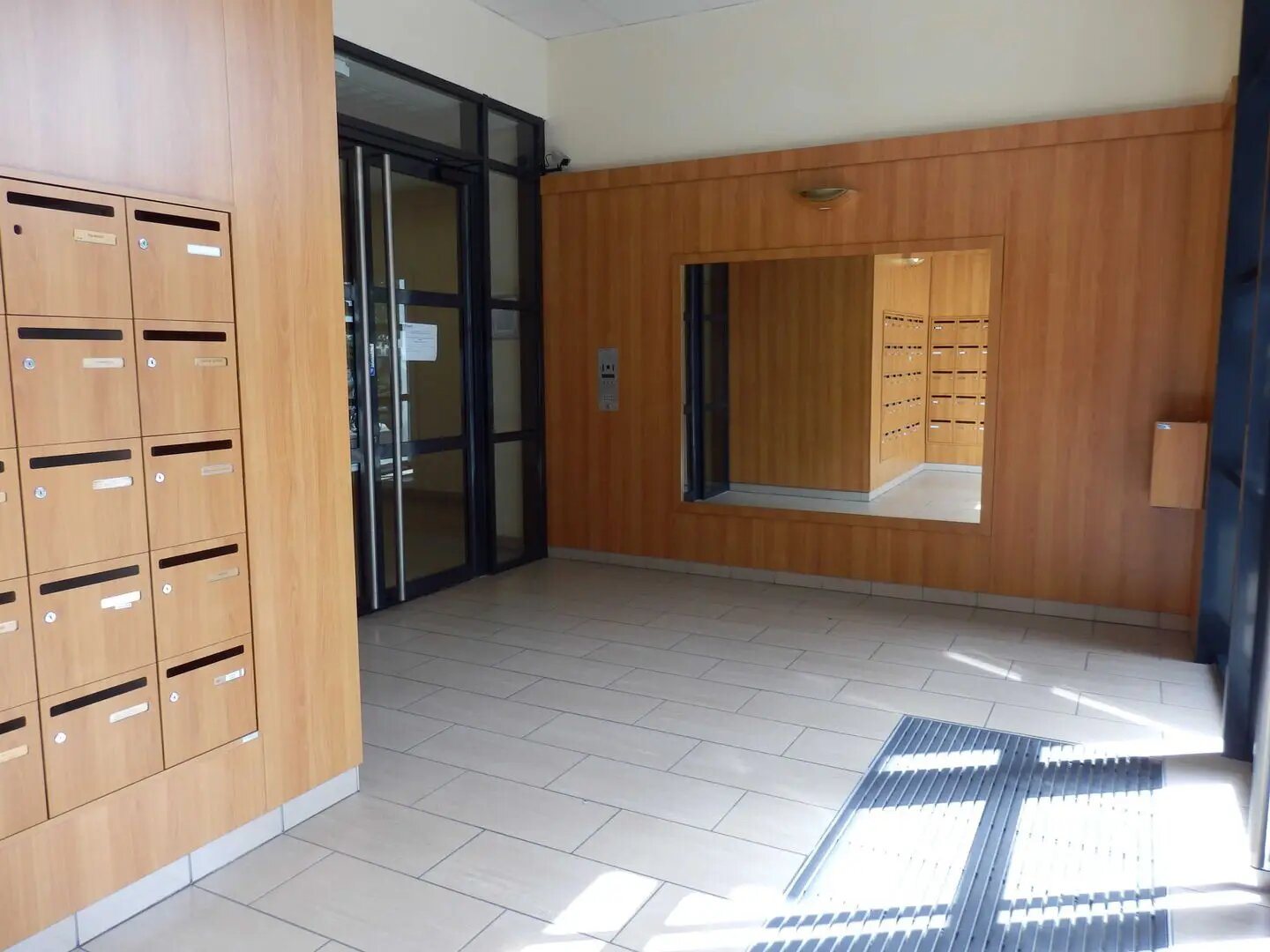 Appartement à louer, 69m², Marseille 8ème