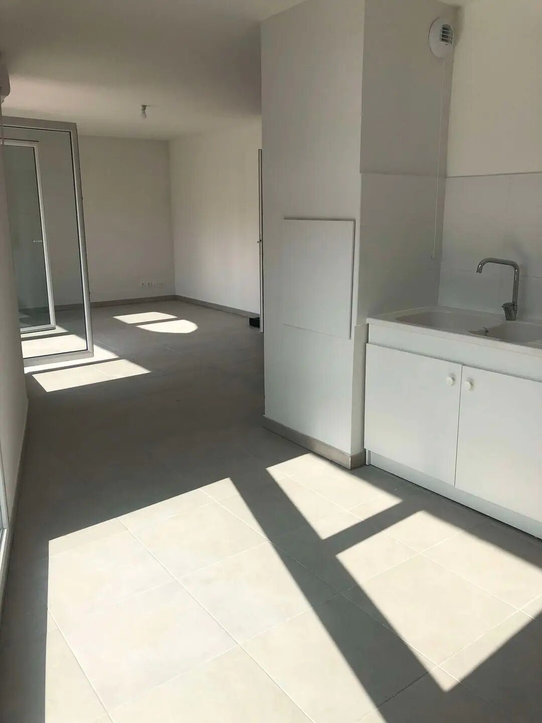 Appartement à louer, 60m², Marseille 8ème