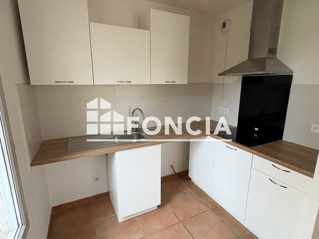 Appartement à louer, 54m², Antibes