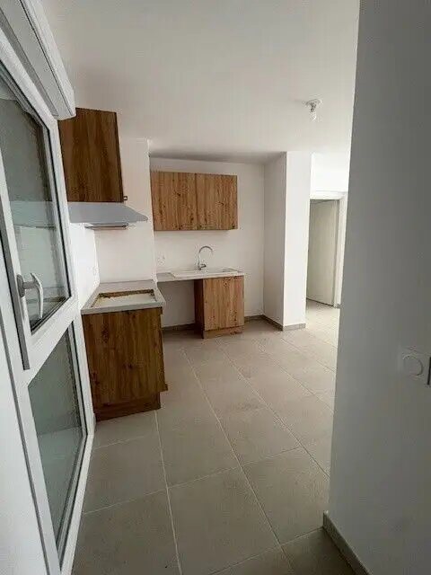 Appartement à louer, 64m², Trets