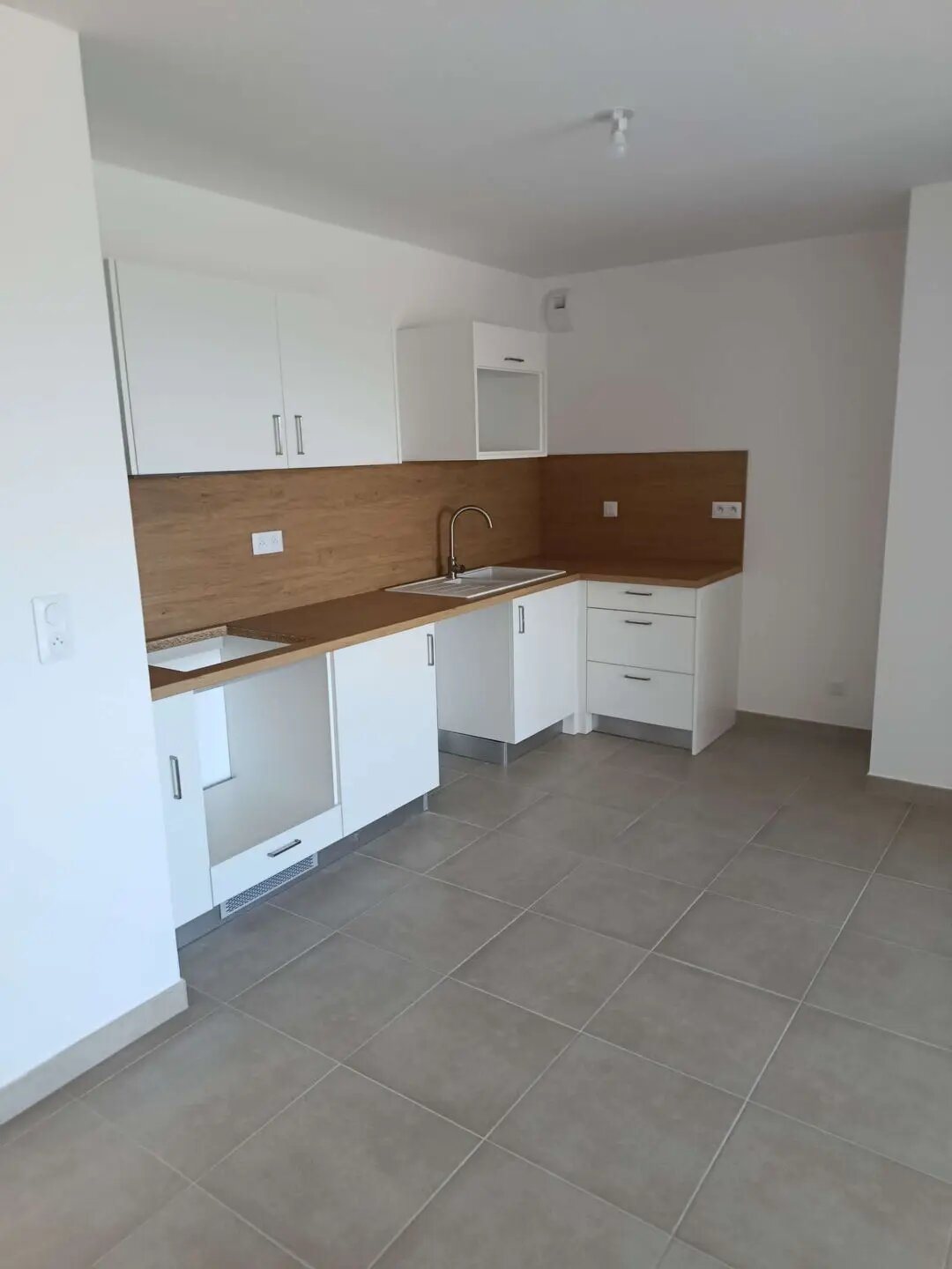 Appartement à louer, 70m², Istres
