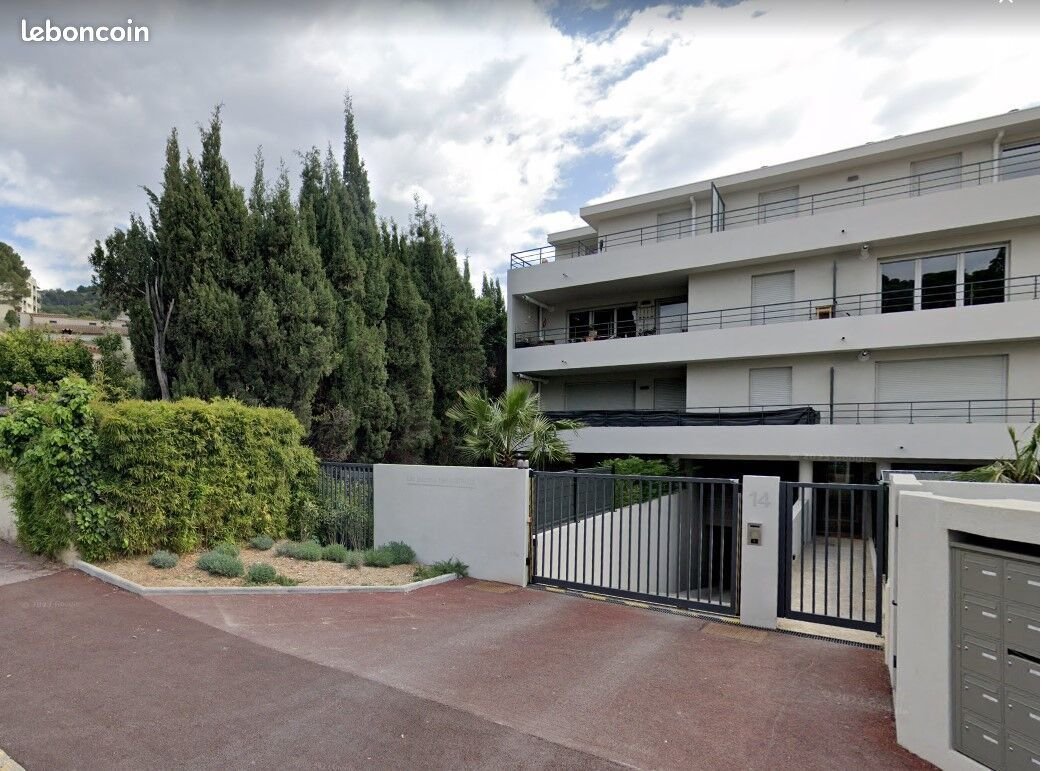 Appartement à louer, 70m², Cannes