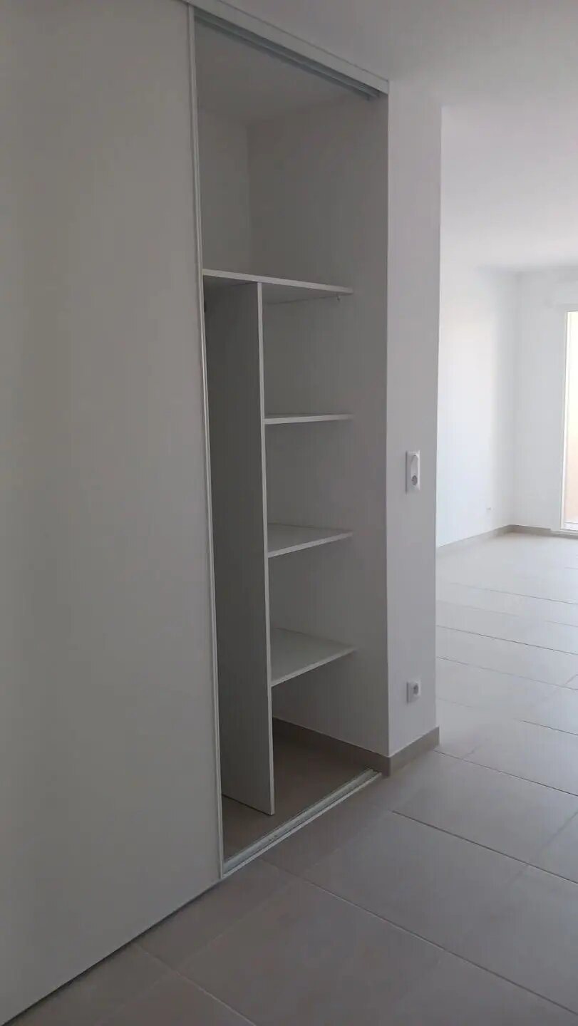 Appartement à louer, 69m², Miramas
