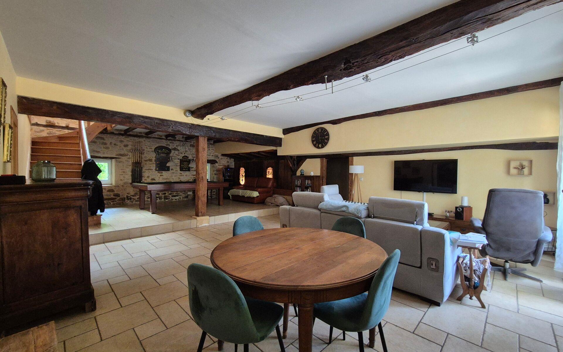 Maison à vendre, 262m², Terrasson-Lavilledieu