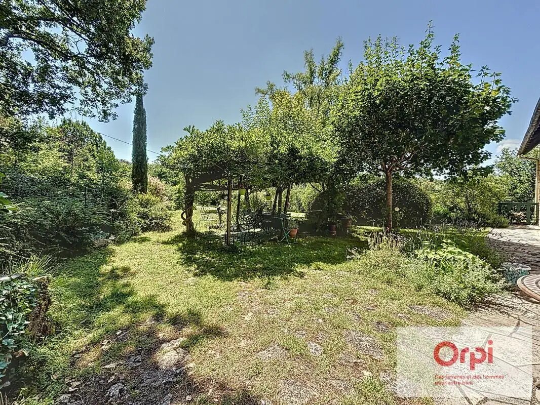Maison à vendre, 136m², Terrasson-Lavilledieu
