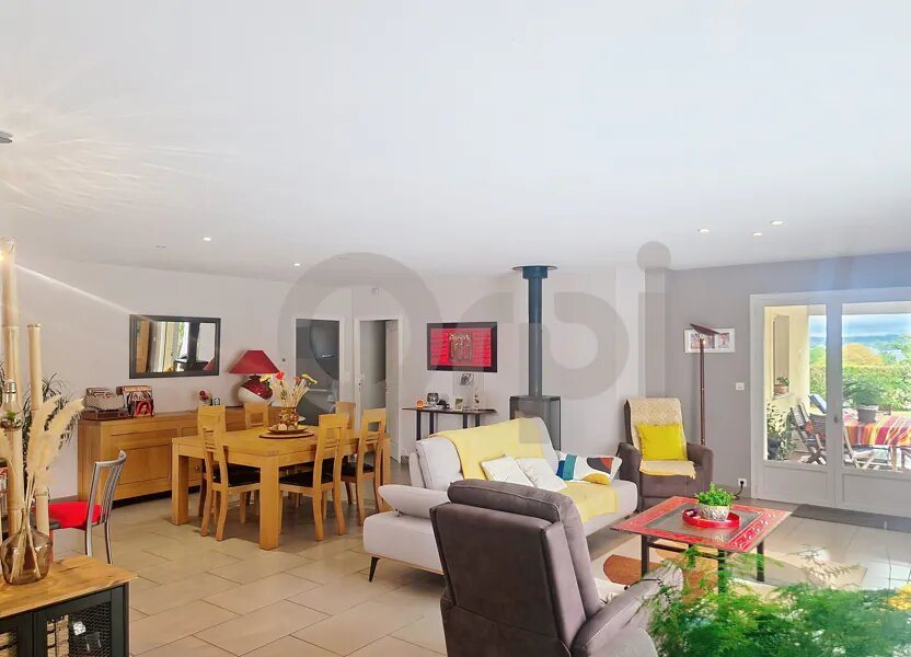 Maison à vendre, 125m², Saint-Pantaléon-de-Larche