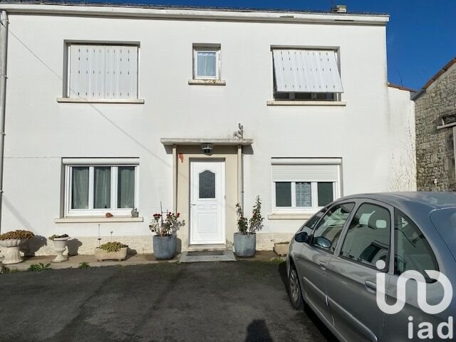Maison à vendre, 117m², Vérines