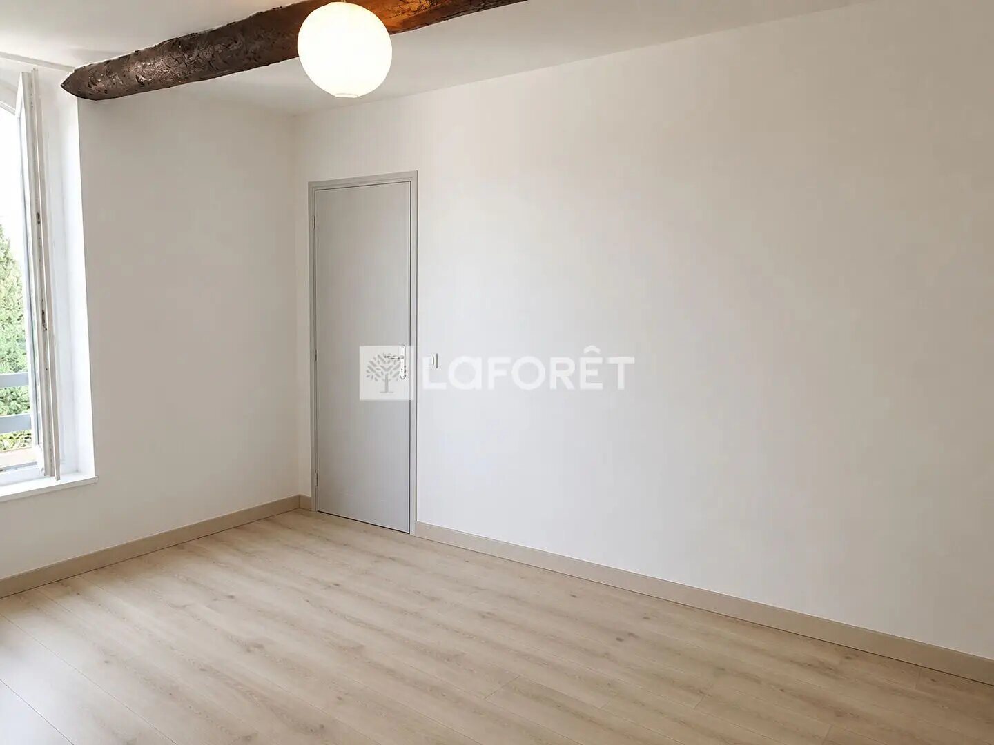 Appartement à louer, 29m², Lambesc