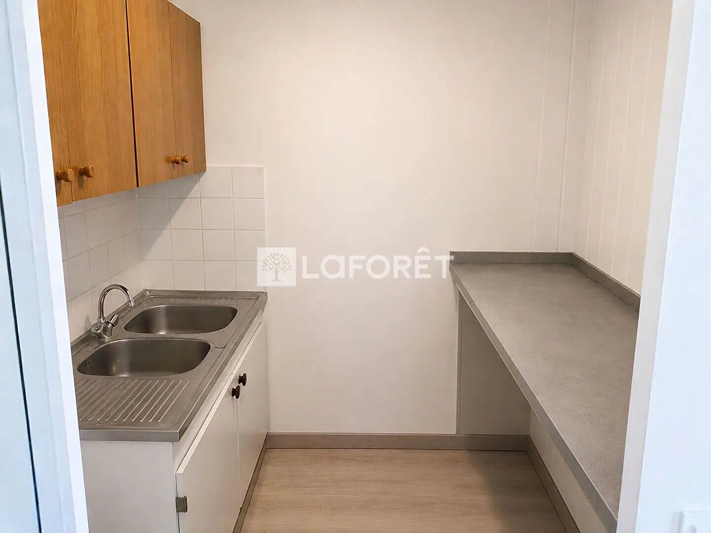 Appartement à louer, 29m², Lambesc