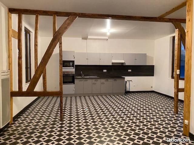 Maison à louer, 98m², Démuin