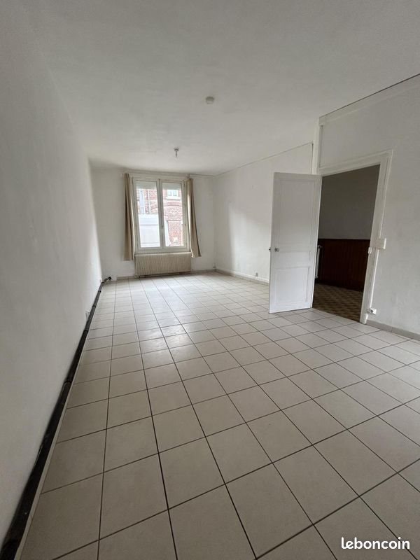 Maison à louer, 78m², Corbie