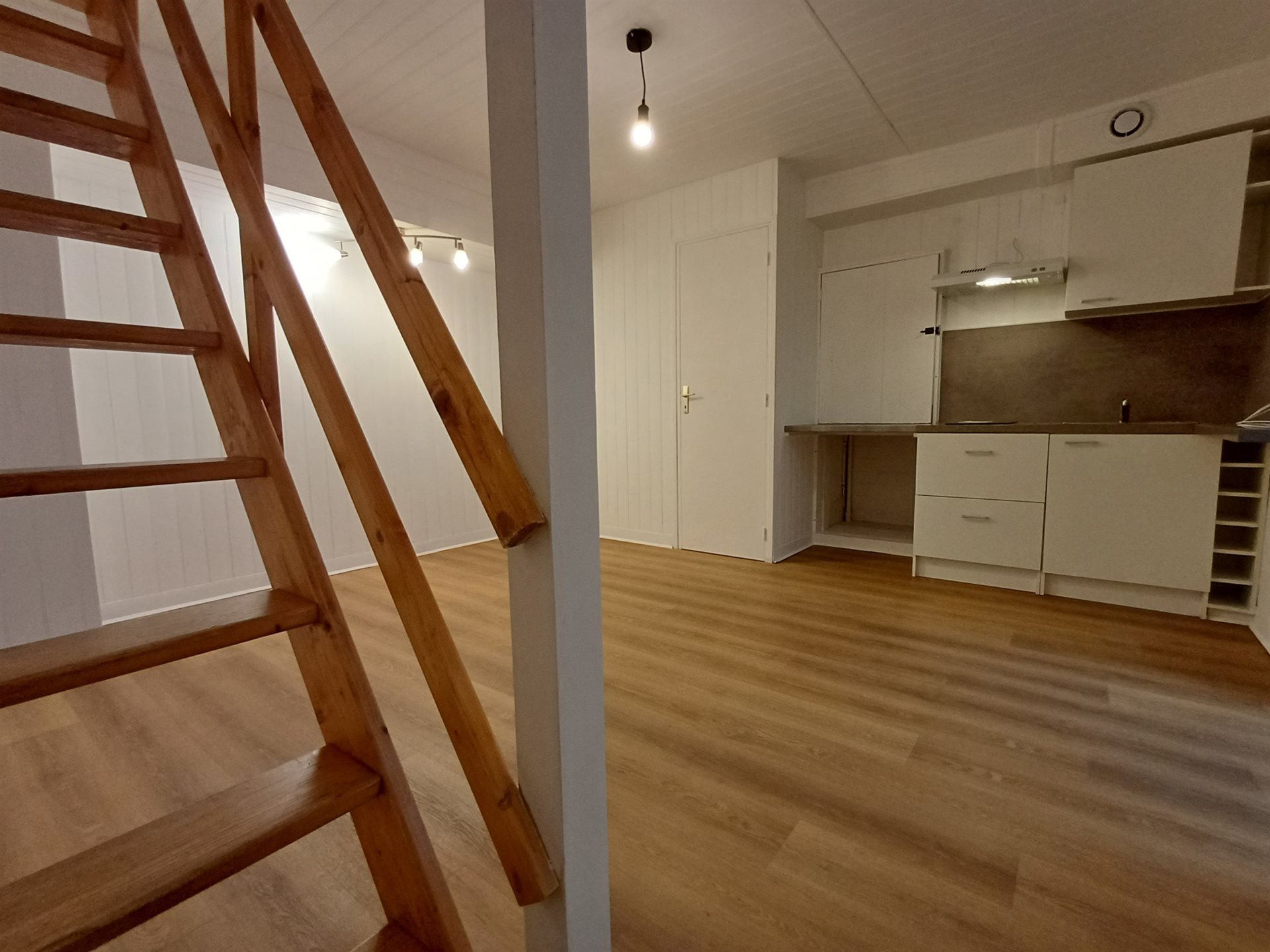 Appartement à louer, 22m², Quimper