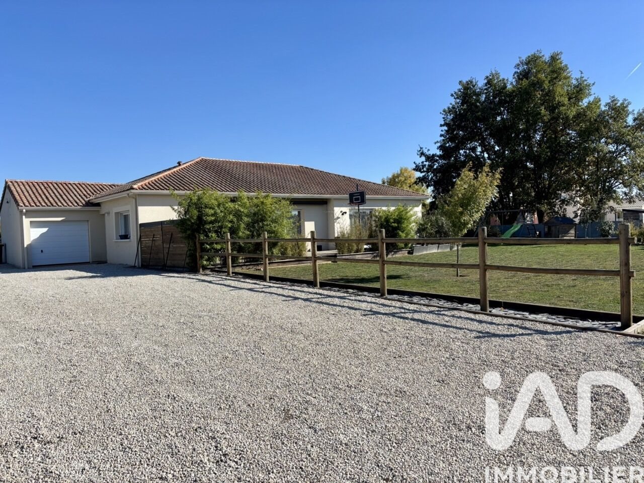 Maison à vendre, 150m², Luché-Thouarsais