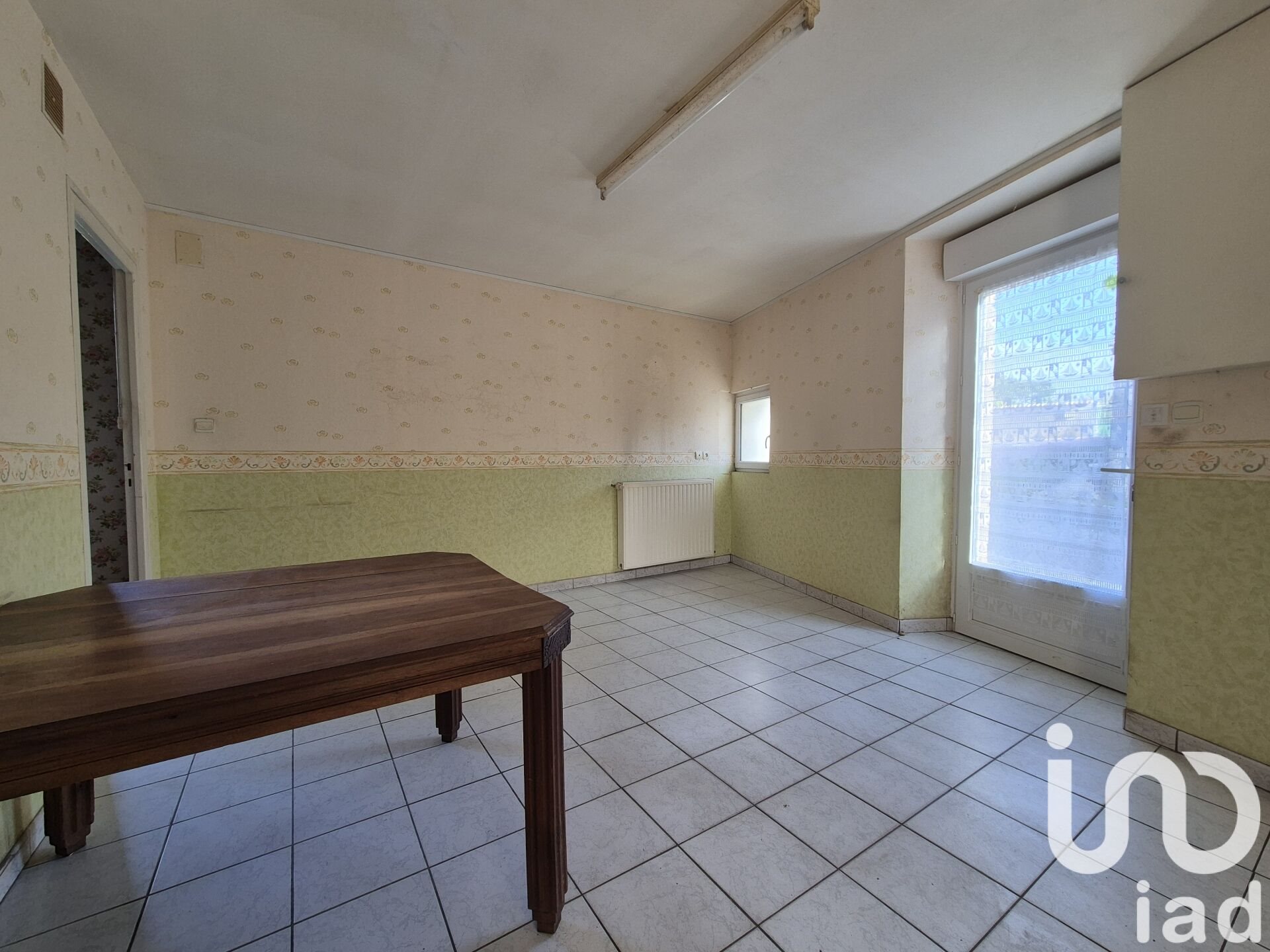 Maison à vendre, 81m², Saint-Varent