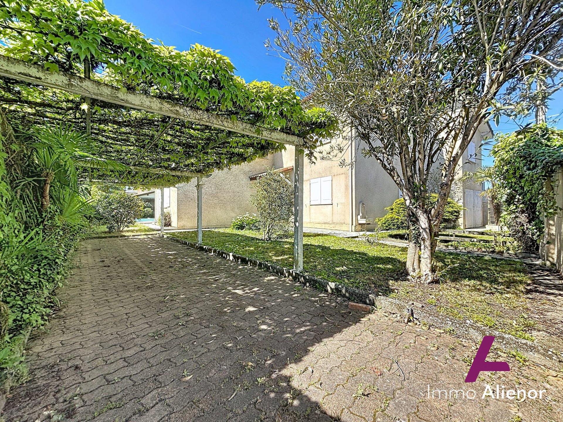 Maison à vendre, 220m², Mérignac
