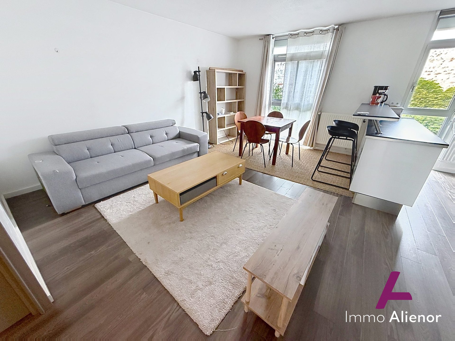 Appartement à louer, 69m², Bordeaux