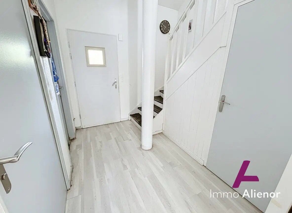 Maison à vendre, 79m², Le Barp