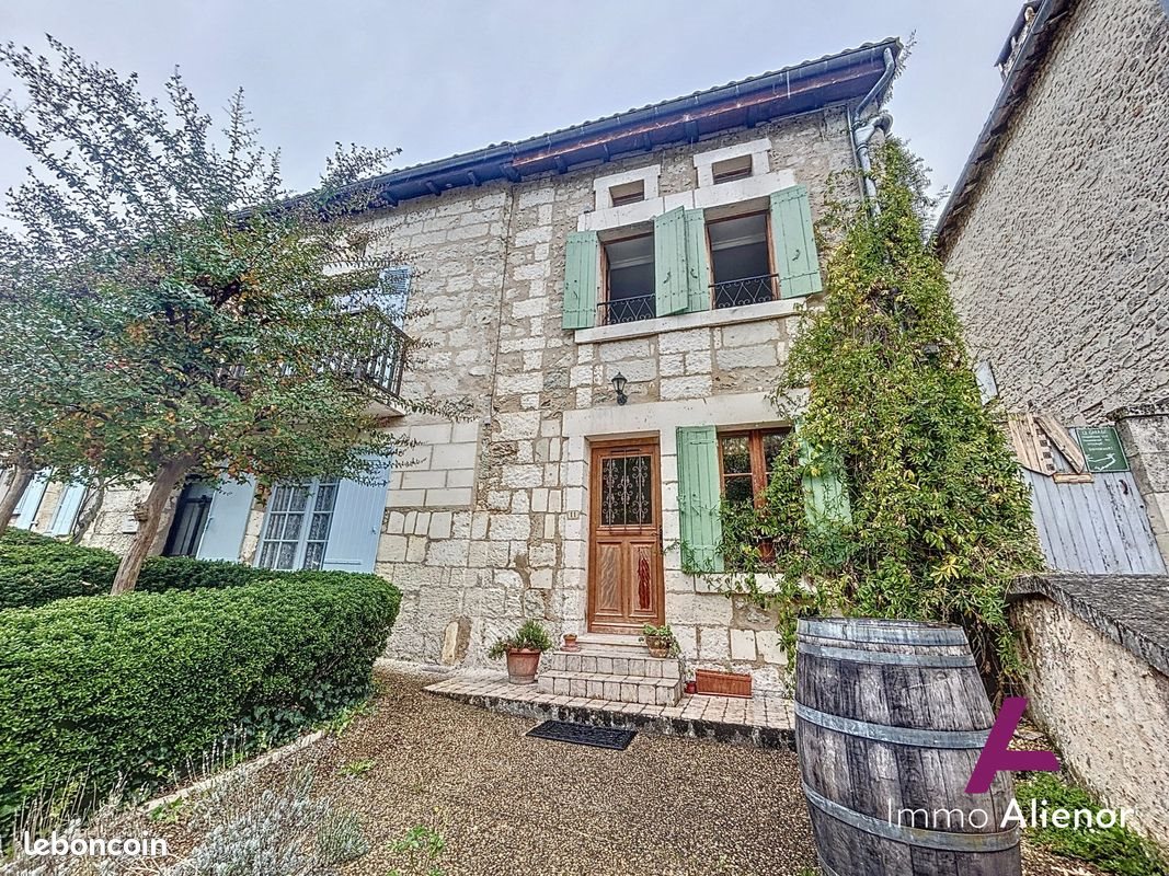 Maison à vendre, 110m², Aubeterre-sur-Dronne