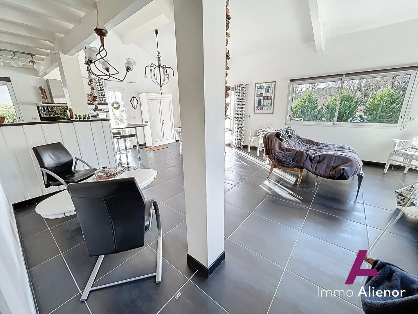 Maison à vendre, 212m², Belin-Béliet