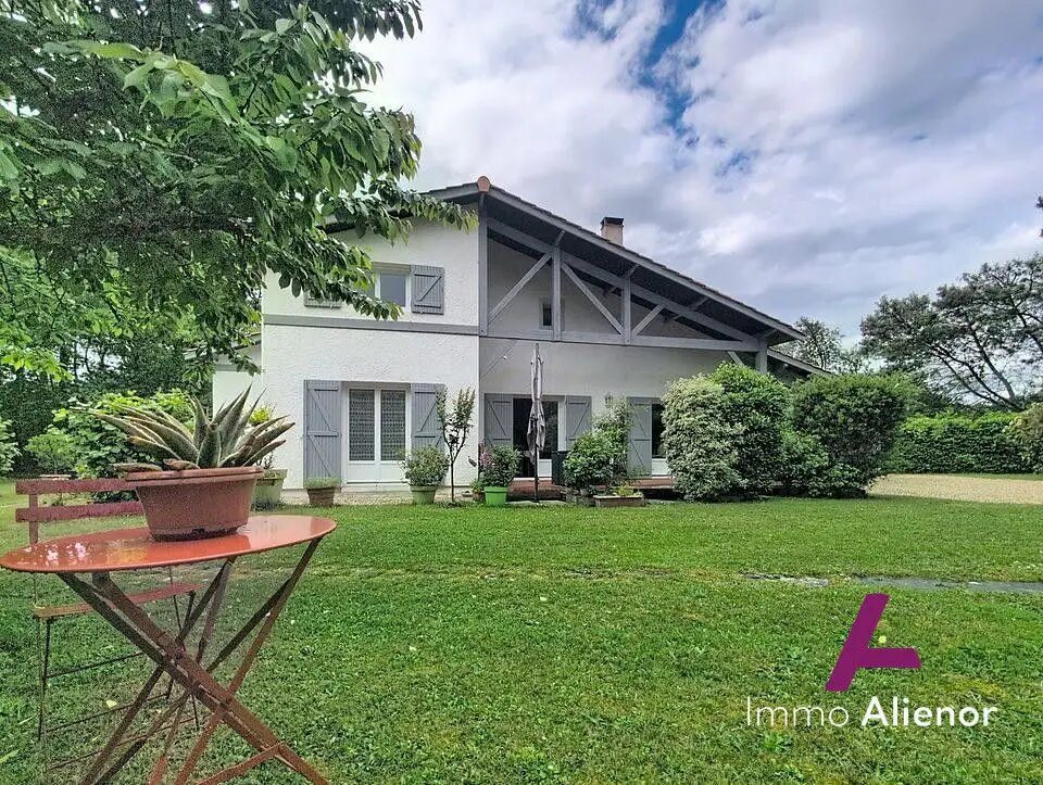 Maison à vendre, 142m², Cestas