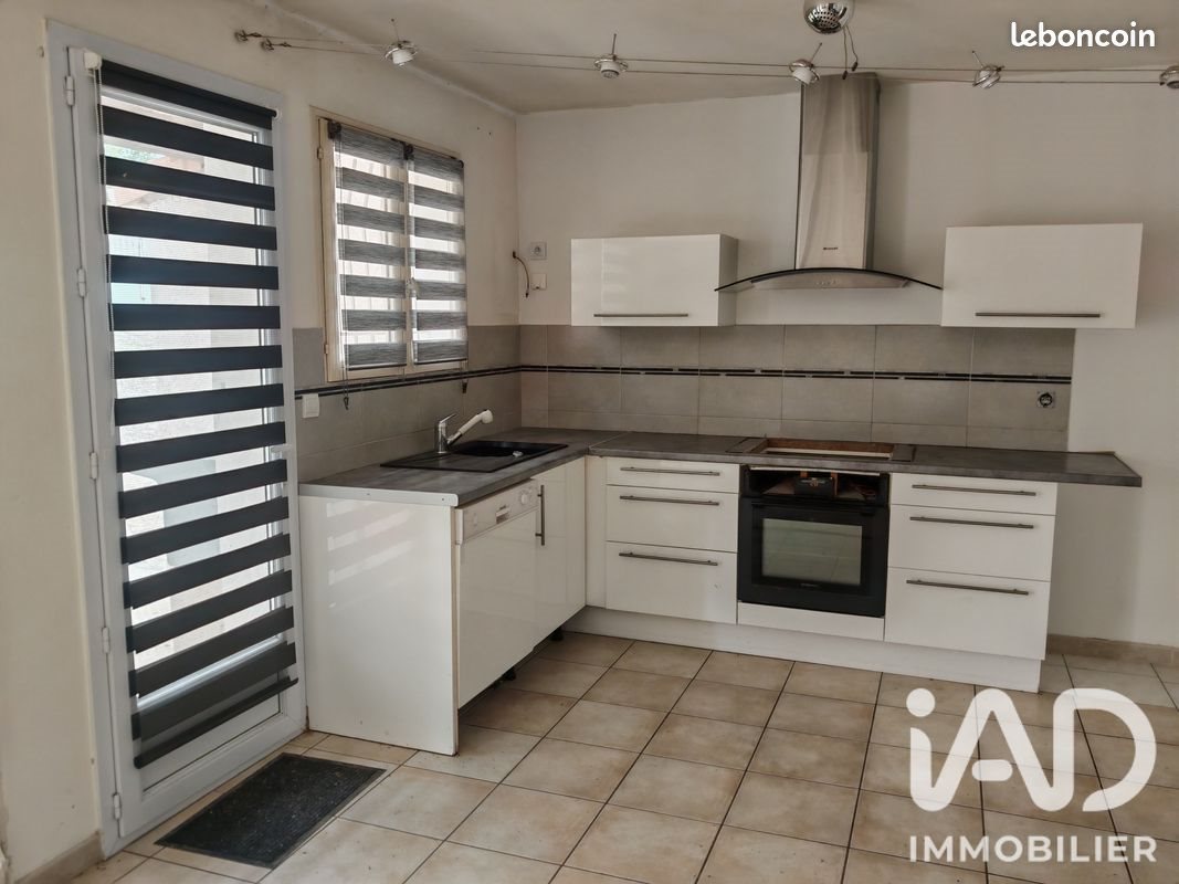 Maison à vendre, 90m², Rocbaron