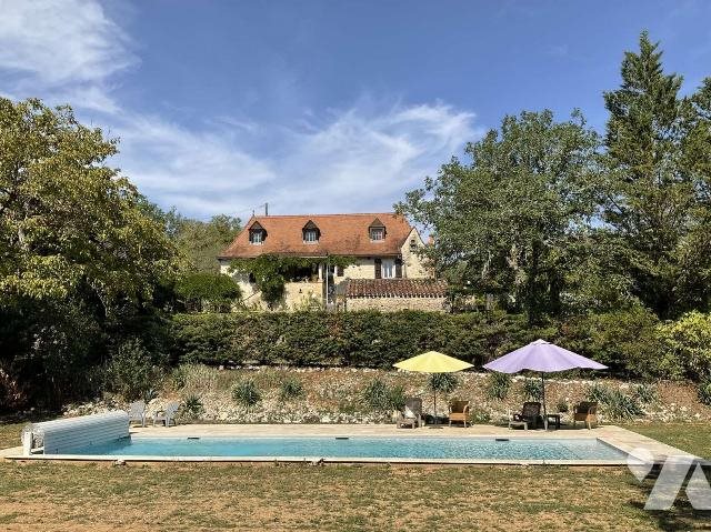 Maison à vendre, 230m², Gourdon