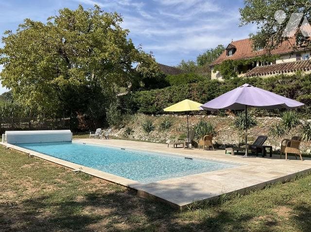 Maison à vendre, 230m², Gourdon